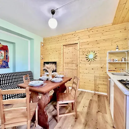 Ancient Charm Retreat With Dream Pool, Private Sauna Whirlpool セニガッリア