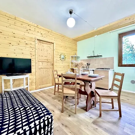 Ancient Charm Retreat With Dream Pool, Private Sauna Whirlpool